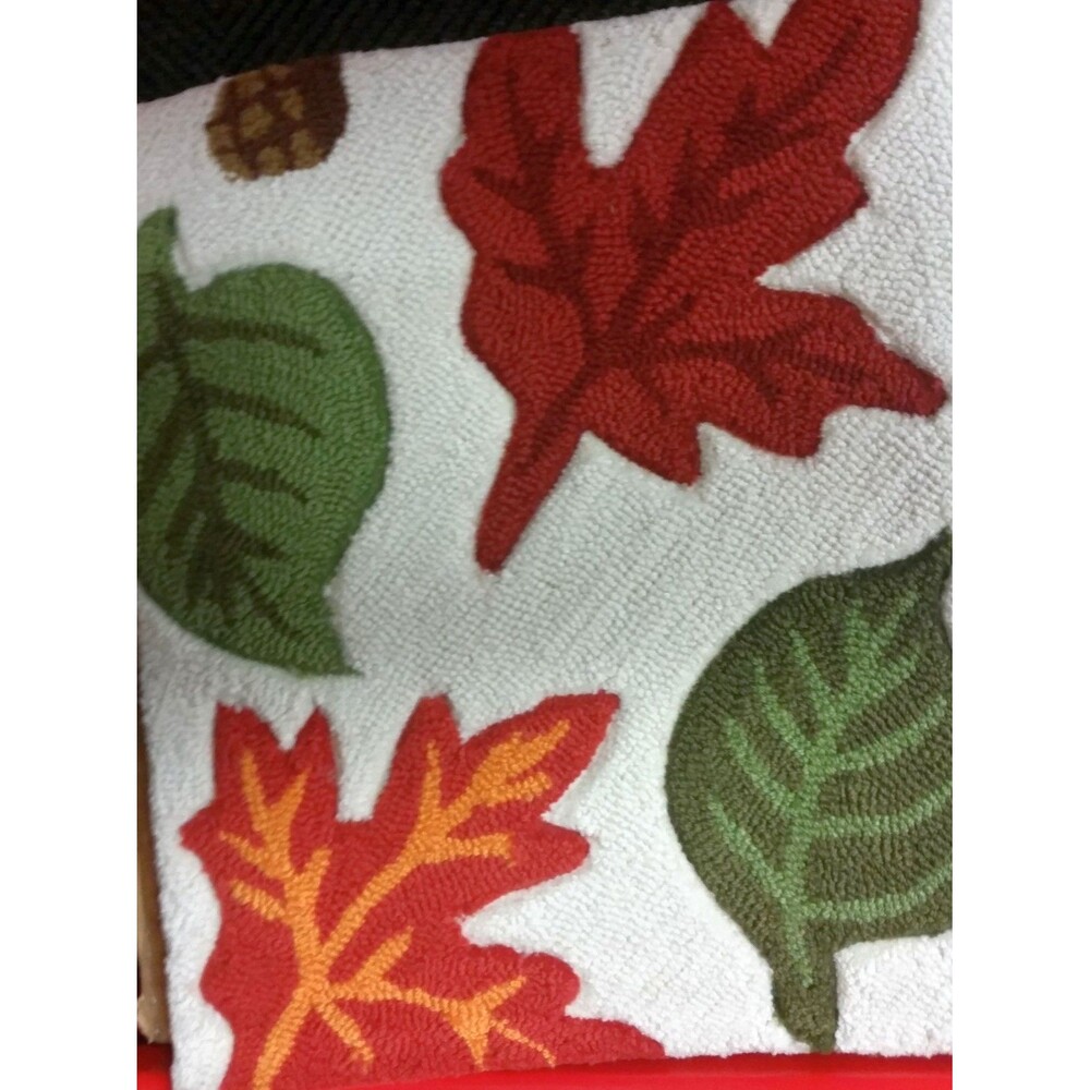 HAND-HOOKED RUNNER RUG (20" x 32") COLORFUL LEAVES - Picture 2 of 12